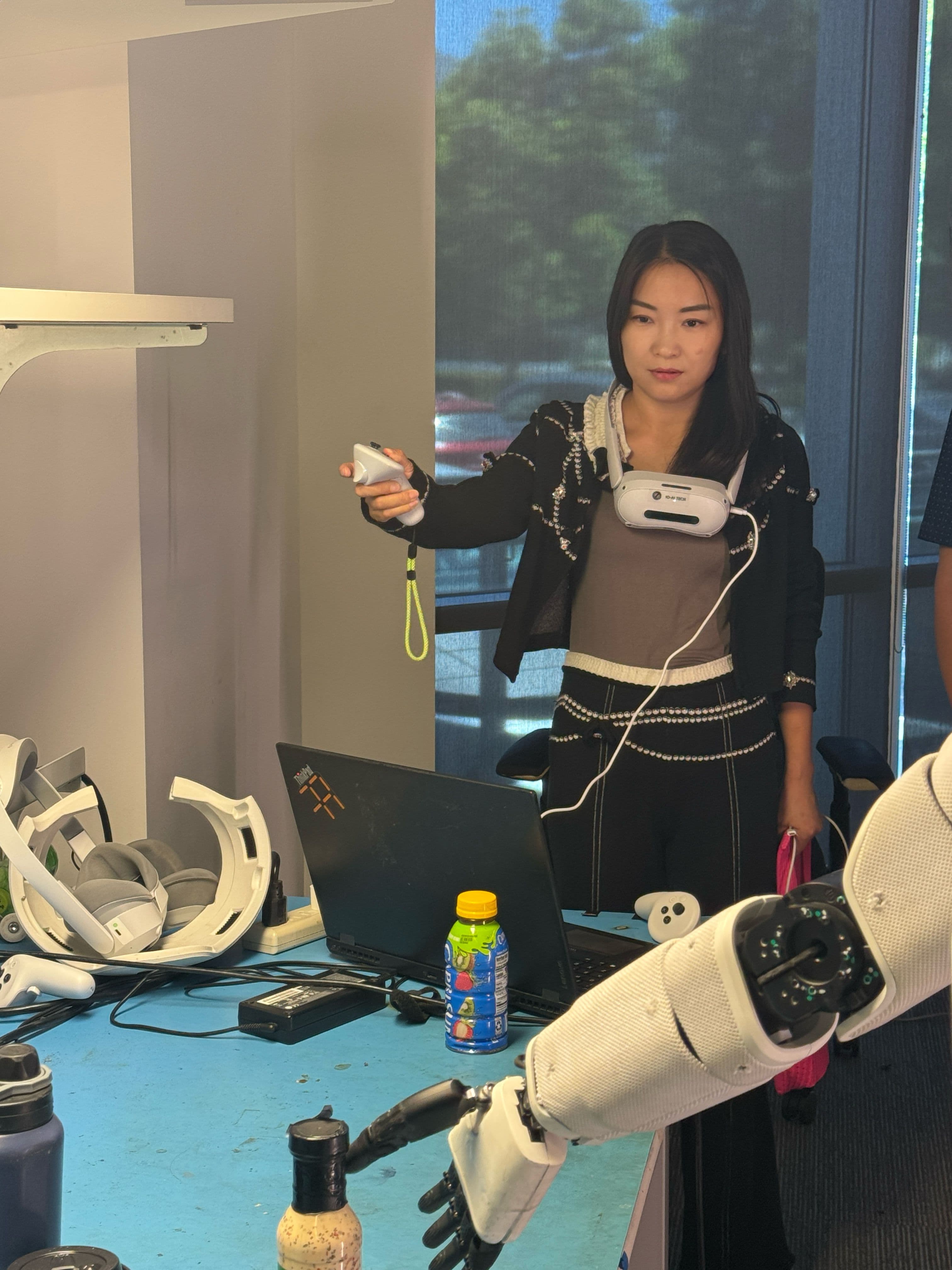 Agentech Team Visits FF Robotics Lab: Bridging AI Education with Real-World Robotics Development photo 6